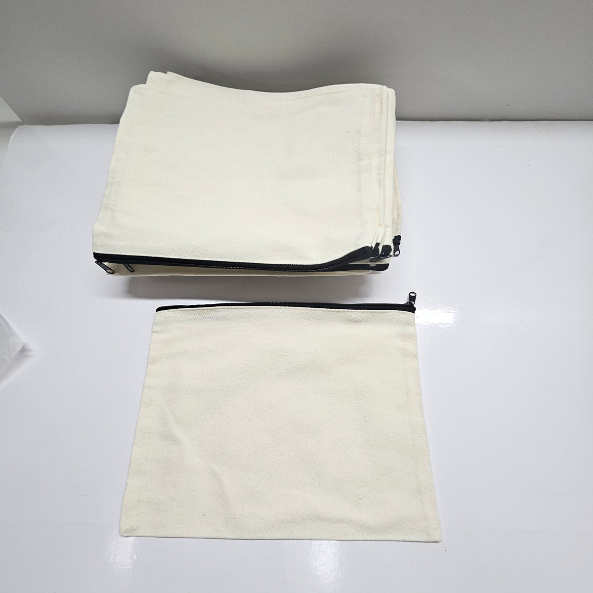 canvas cosmetic bag- natural with black zipper- pack of 20