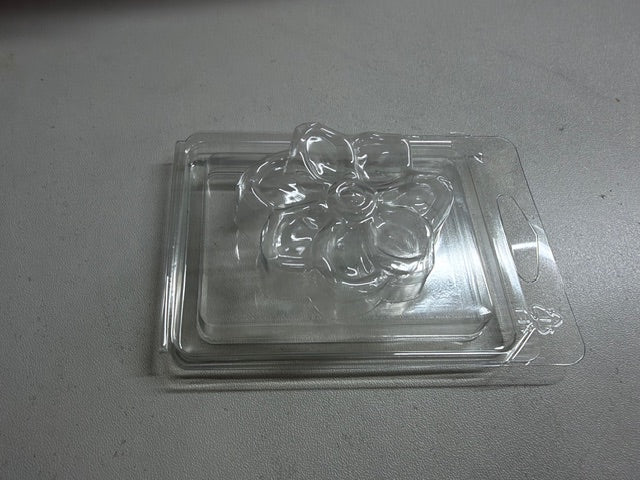 Flower Shape Wax Melt Clamshells - lot of 95