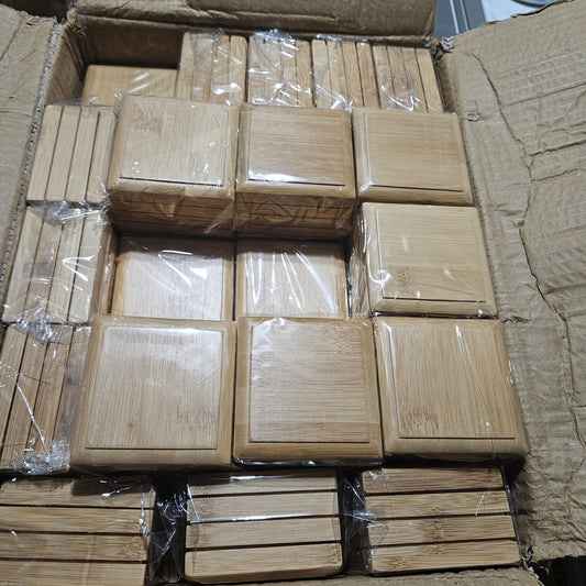 100 BRAND NEW  BAMBOO SOAP DISH / HOLDER BOXES