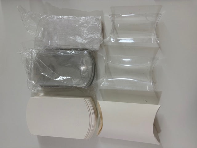 78 Pillow boxes- various sizes (0008)