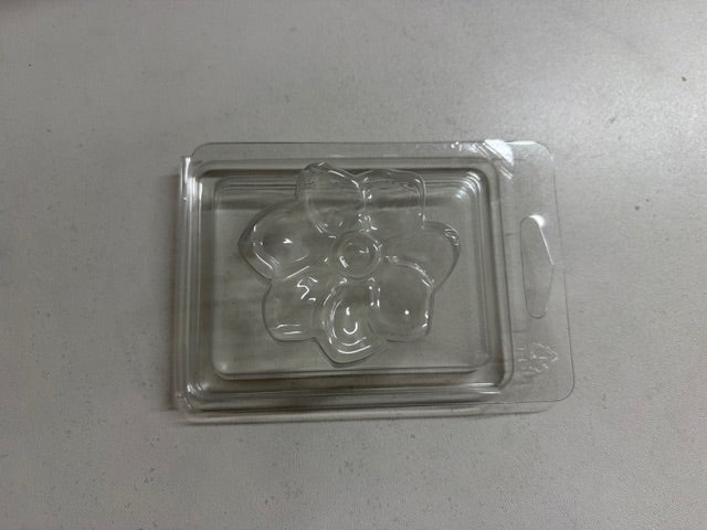 Flower Shape Wax Melt Clamshells - lot of 95