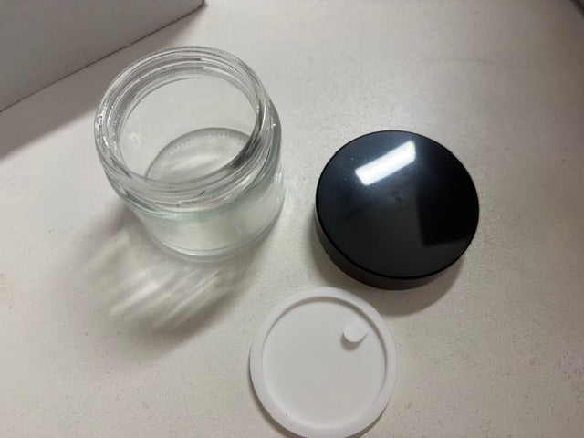 2oz clear glass jars with Black gloss lids & liners- lot of 36 (jar03)